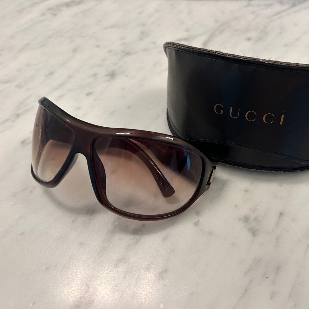 Sunglasses- Gucci